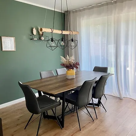 3100 - Kuhns Strandhus * Grömitz