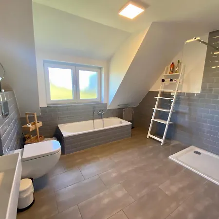 3100 - Kuhns Strandhus Ferienhaus Grömitz
