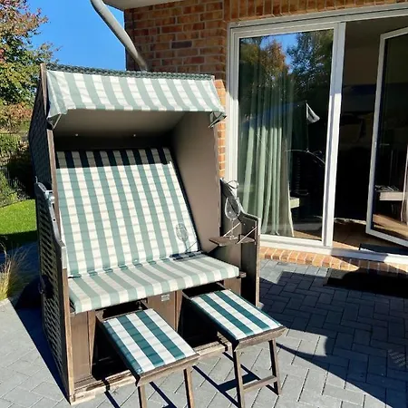 3100 - Kuhns Strandhus * Grömitz